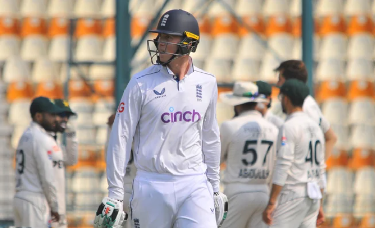 England Batting Continues in Multan Test