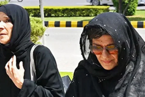 Aleema Khan & Uzma Khan