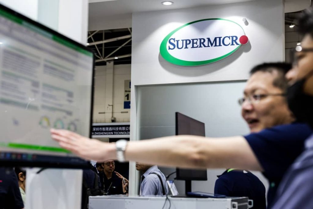 Super Micro Enhances Governance After Auditor Resignation Amid Filing Delays