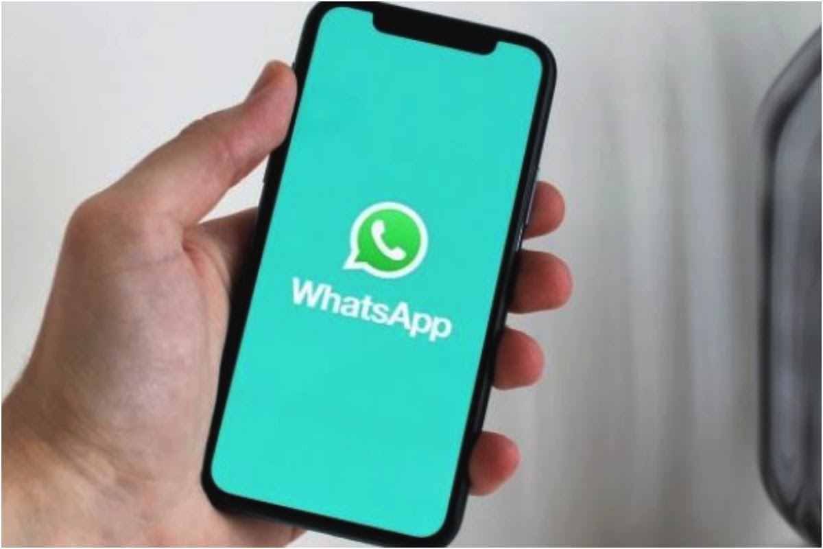 Use WhatsApp on two smartphones