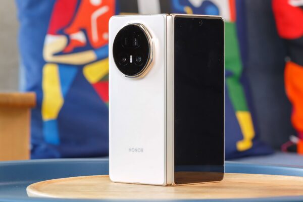 honor-magic-v5-global-rollout-price-specs