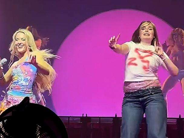 Zara Larsson Fan Moment