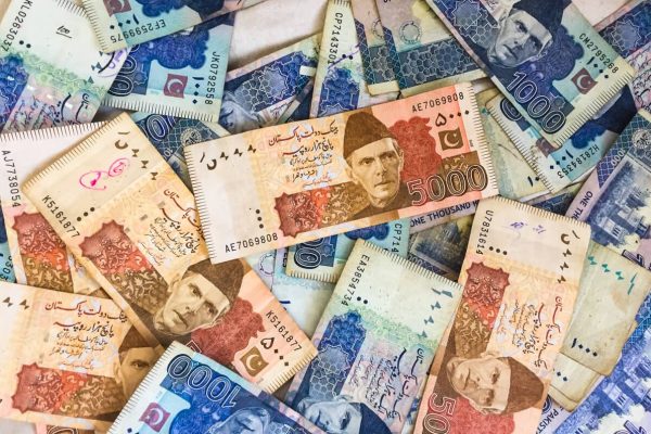 SBP new notes Eid 2026 official clarification against fake news.