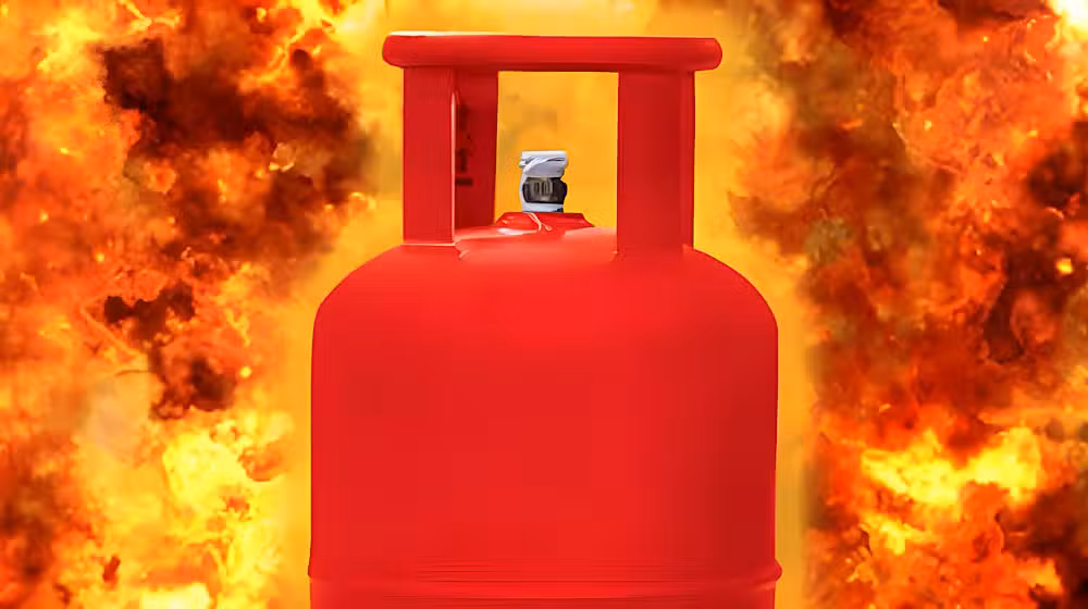 Gas cylinders representing the new LPG cylinder price April 2026.